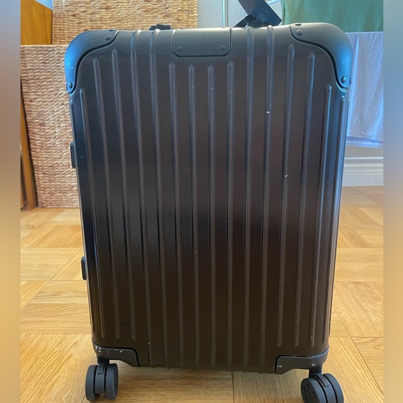 RIMOWA original cabin suitcase carry-on - Picture 3 of 9